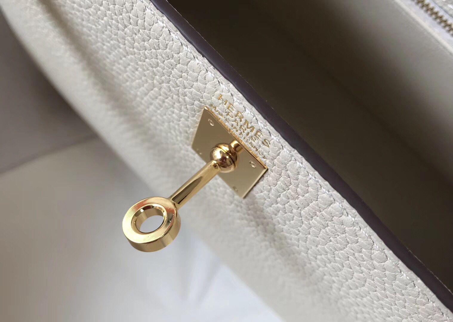 Hermes Kelly 32cm Bag In Beton Clemence Leather GHW - Image 7