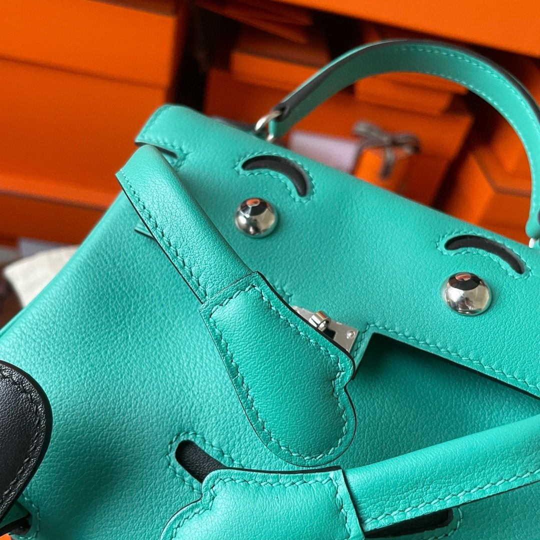 Hermes Kelly Doll Quelle Idole Bag in Vert Verone Swift Calfskin - Image 6