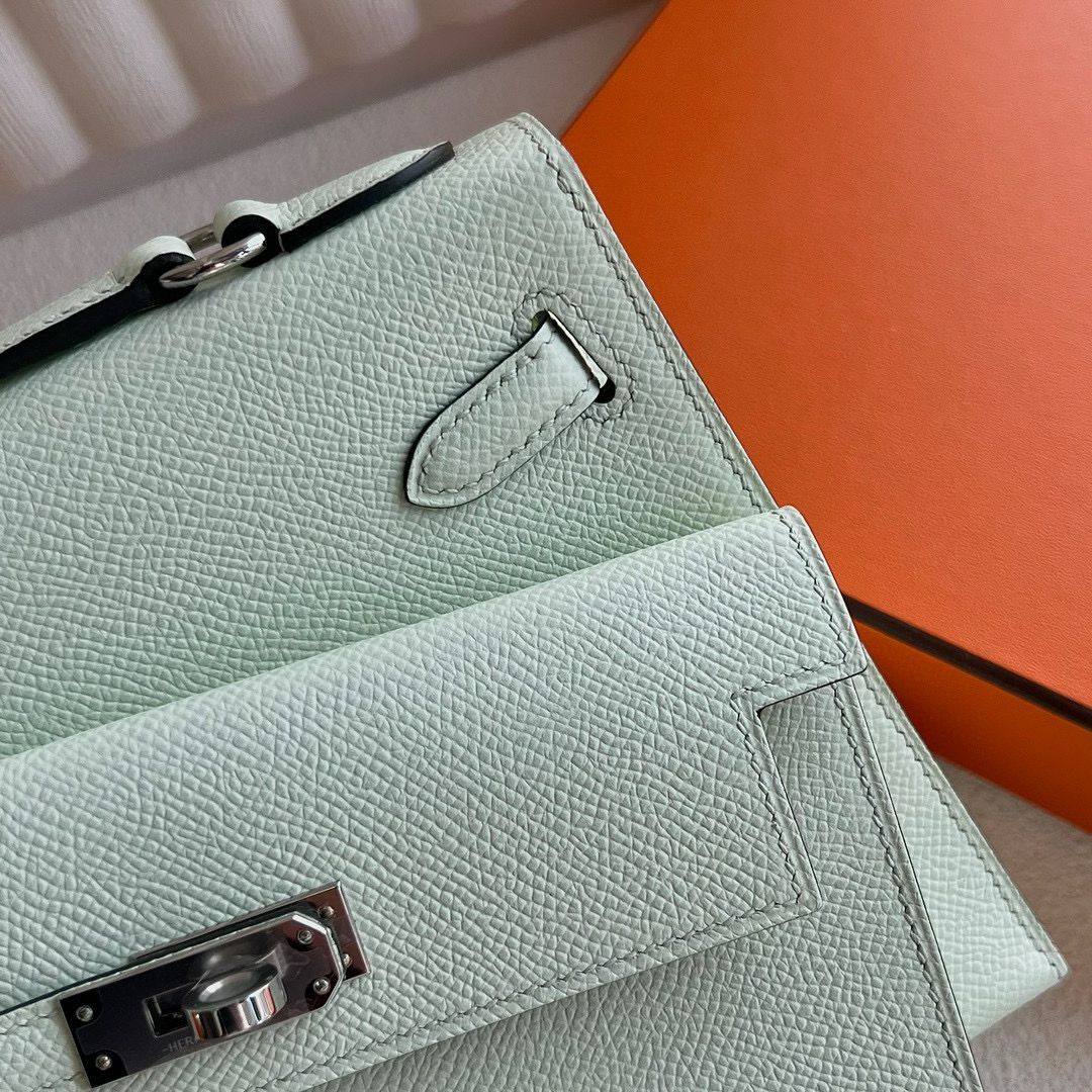 Hermes Kelly En Desordre 20 Handmade Bag in Vert Fizz Epsom Calfskin - Image 6