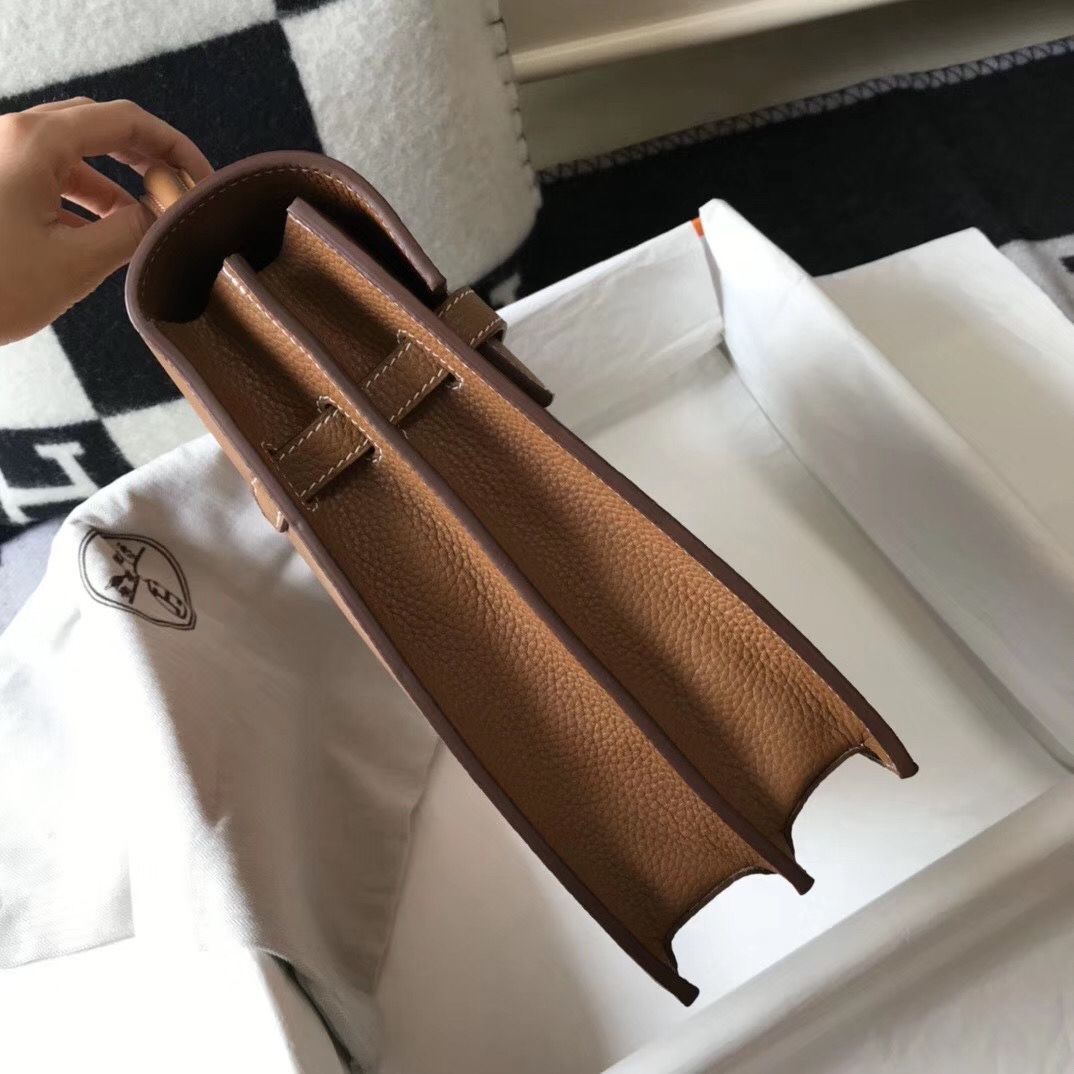 Hermes Kelly Depeche 34 Briefcase In Brown Calfskin - Image 4