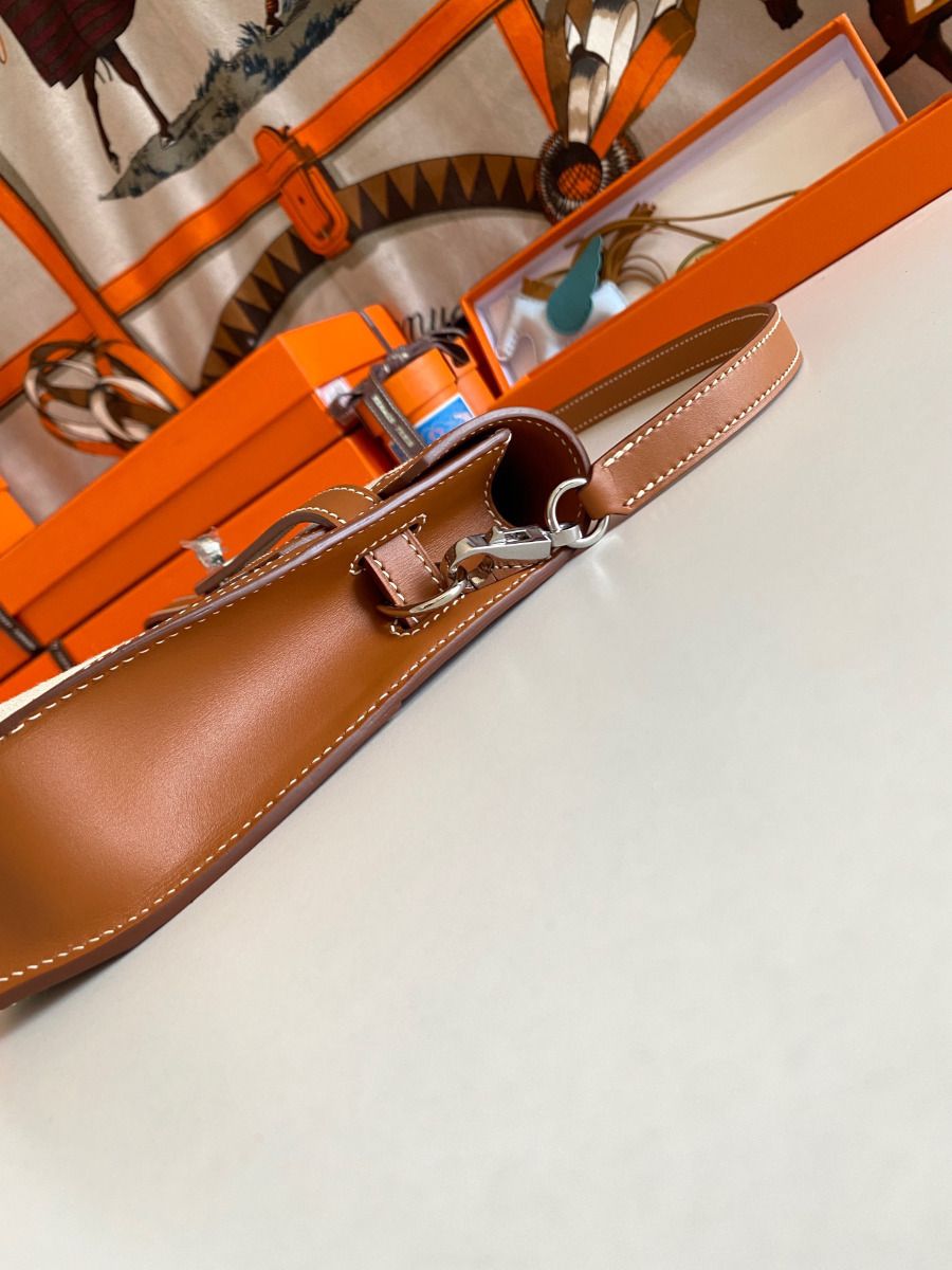 Hermes Kelly Depeches 25 Pouch in Ecru Toile - Image 10