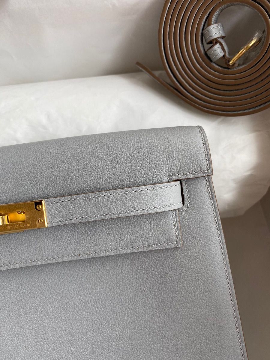 Hermes Kelly Danse II Bag In Blue Glacier Evercolor Calfskin - Image 4