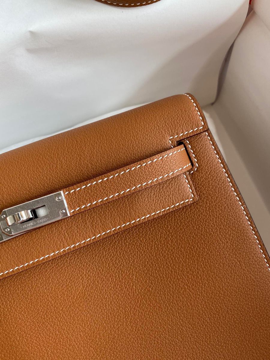 Hermes Kelly Danse II Bag In Gold Evercolor Calfskin - Image 5