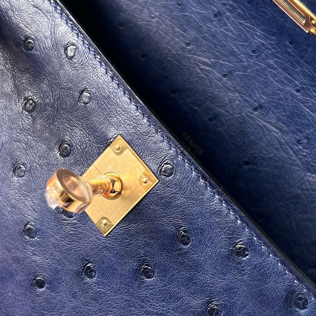 Hermes Kelly Pochette Handmade Bag in Blue de Malte Ostrich Leather - Image 8