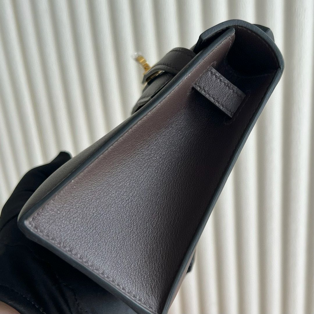 Hermes Kelly Pochette Handmade Bag in Ebene Swift Calfskin - Image 10