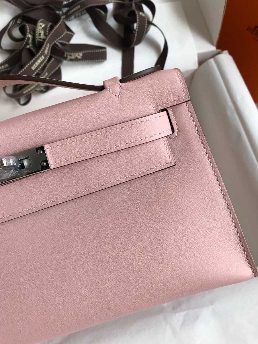 Hermes Kelly Pochette Handmade Bag In Rose Sakura Swift Calfskin - Image 3