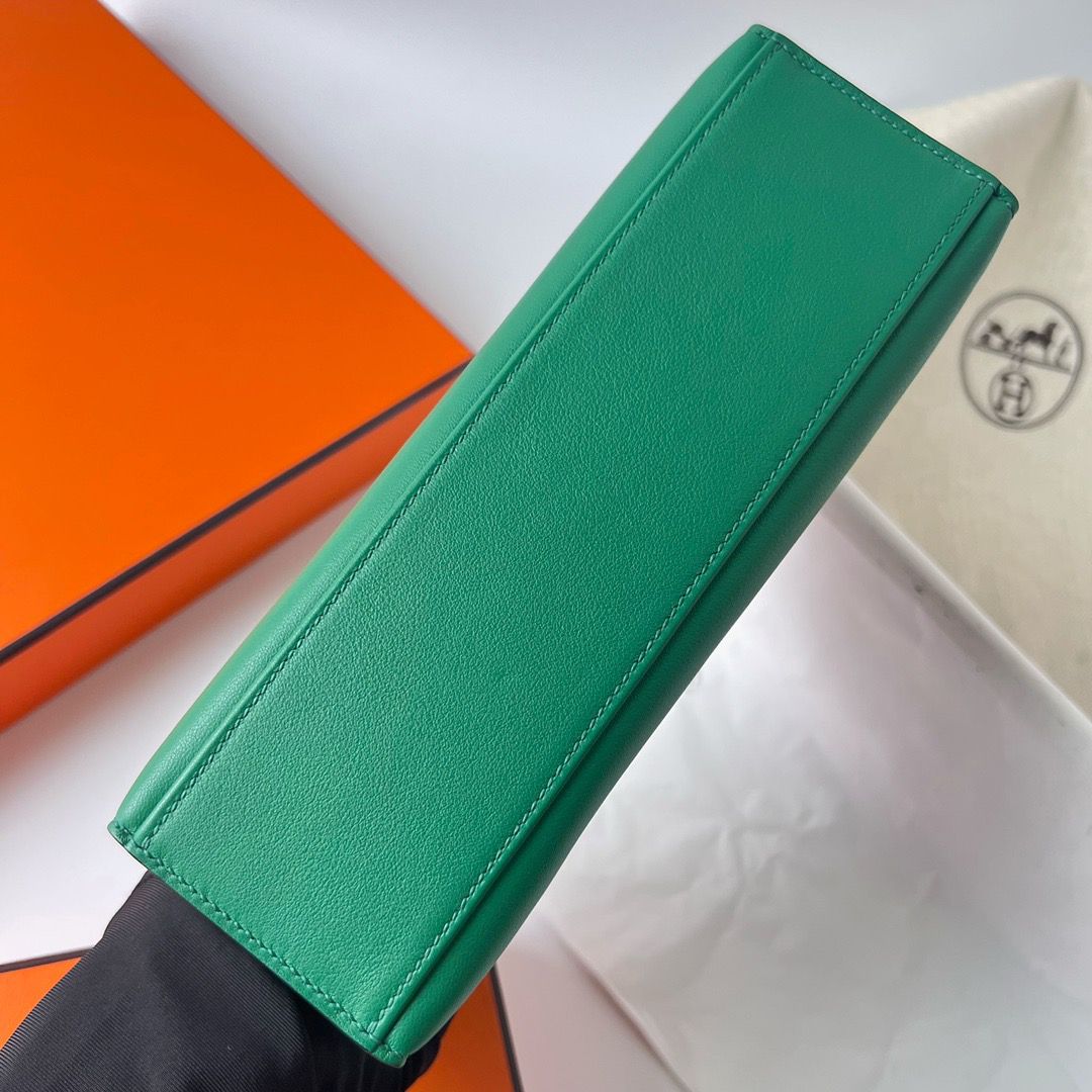 Hermes Kelly Pochette Handmade Bag In Vert Vertigo Swift Calfskin - Image 8