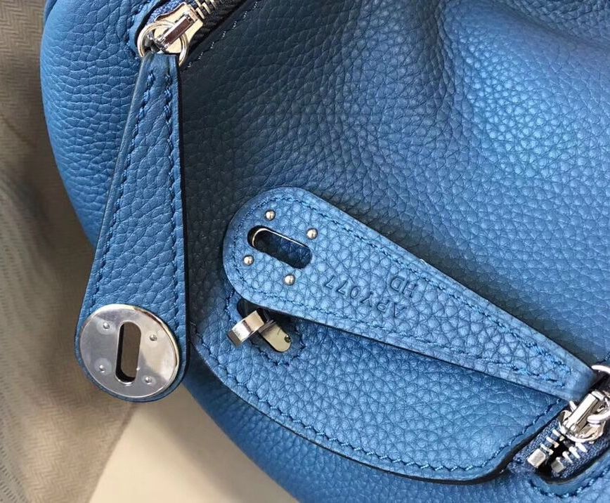 Hermes Lindy Mini Bag In Blue Agate Clemence Leather PHW - Image 6