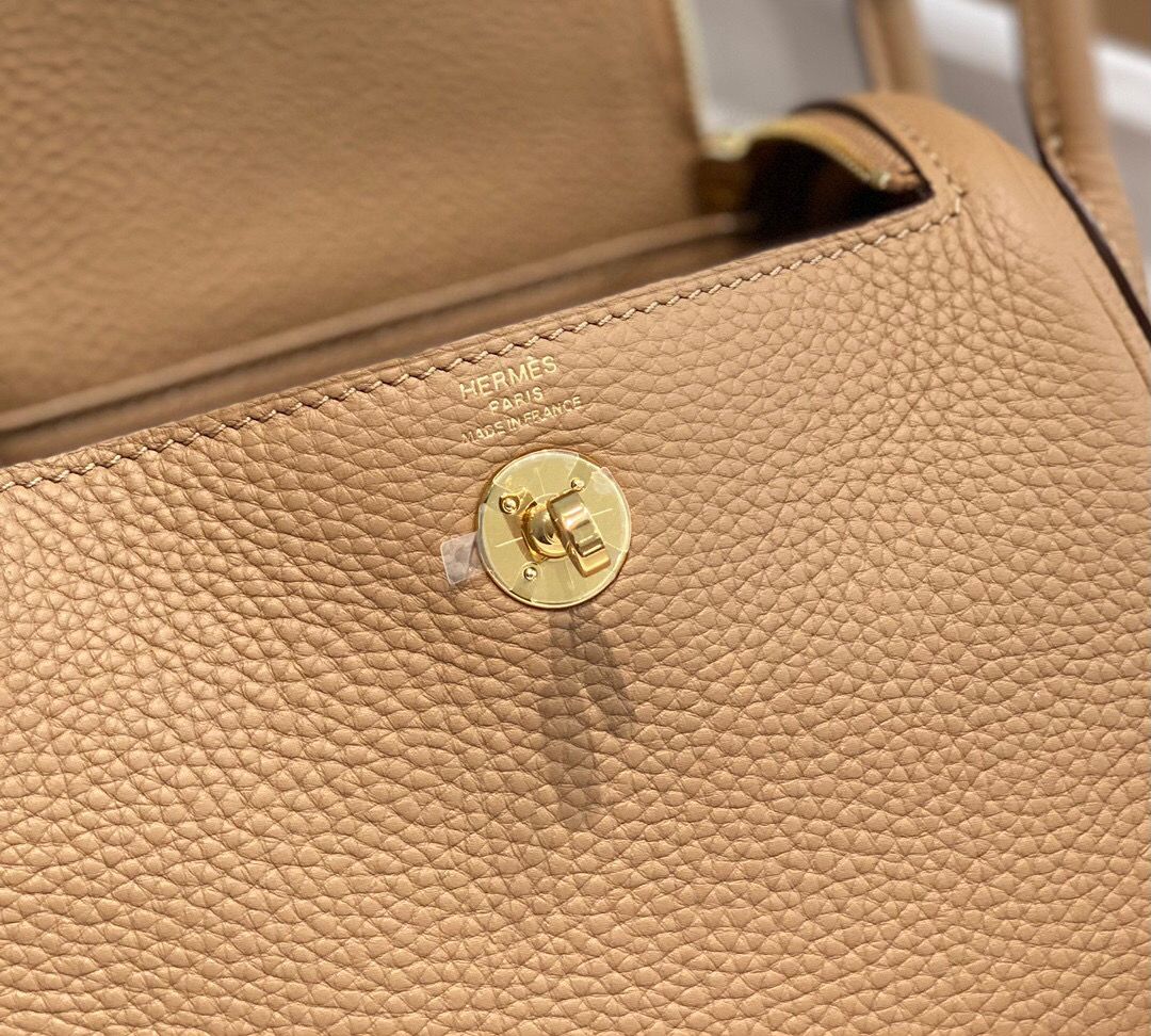 Hermes Lindy Mini Bag In Chai Clemence Leather GHW - Image 9