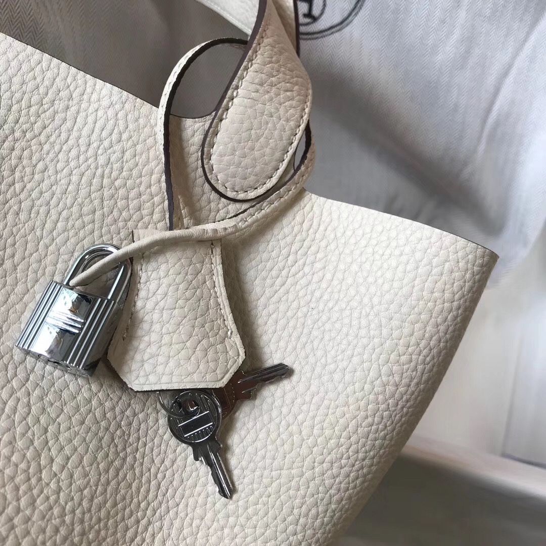 Hermes Picotin Lock 18 Bag In Beton Clemence Leather - Image 5