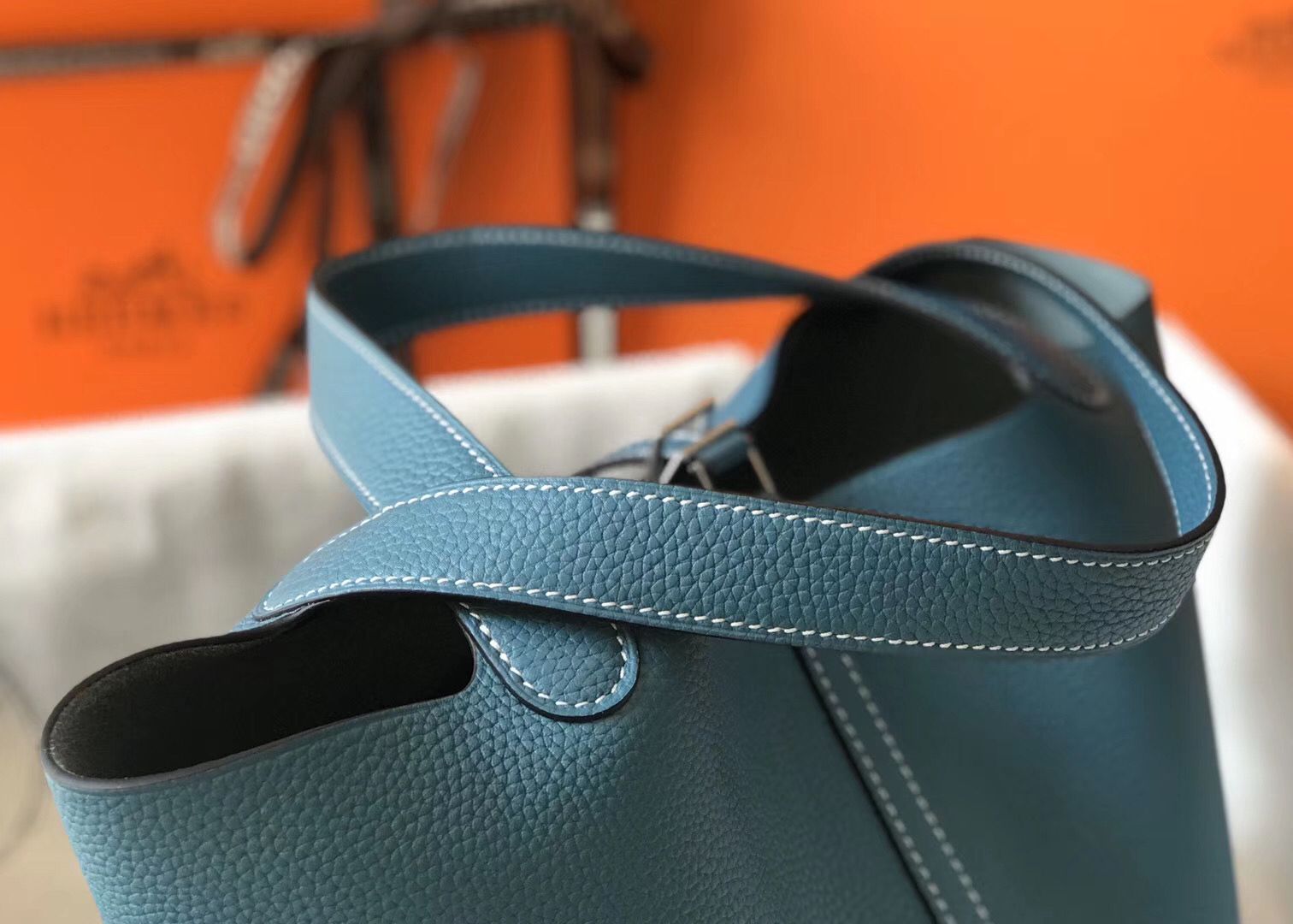 Hermes Picotin Lock 18 Bag In Blue Jean Clemence Leather - Image 8