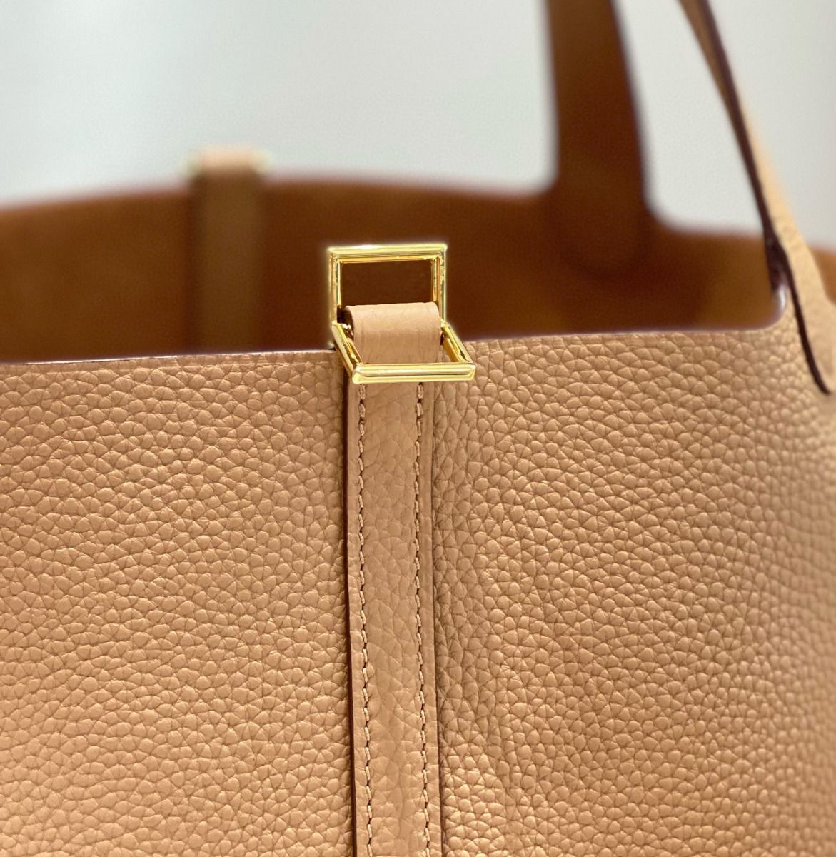 Hermes Picotin Lock 22 Bag In Chai Clemence Leather - Image 8