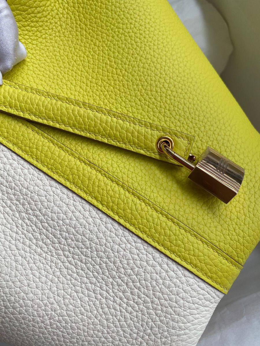 Hermes Picotin Lock 18 Bicolor Handmade Bag in Craie and Lime Clemence Leather - Image 4