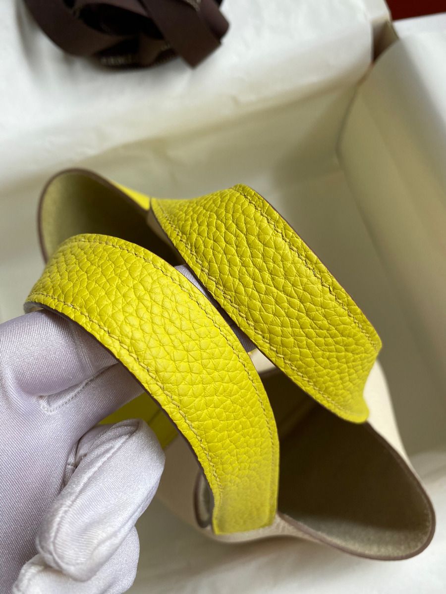 Hermes Picotin Lock 18 Bicolor Handmade Bag in Craie and Lime Clemence Leather - Image 6