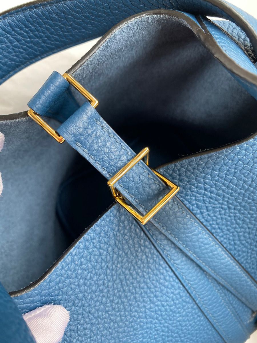 Hermes Picotin Lock 18 Handmade Bag in Deep Blue Clemence Leather - Image 4