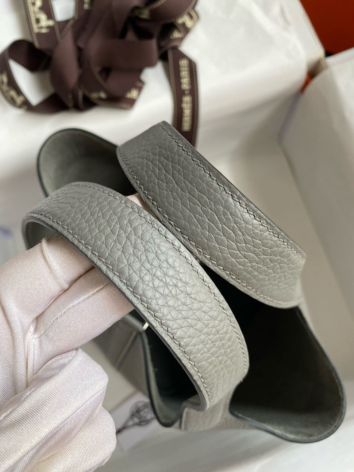 Hermes Picotin Lock 18 Handmade Bag in Gris Meyer Clemence Leather - Image 6