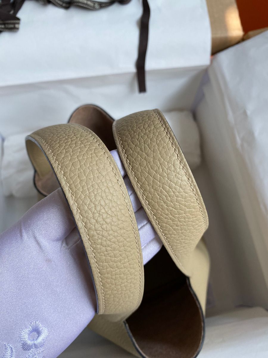 Hermes Picotin Lock 22 Handmade Bag in Trench Clemence Leather - Image 5