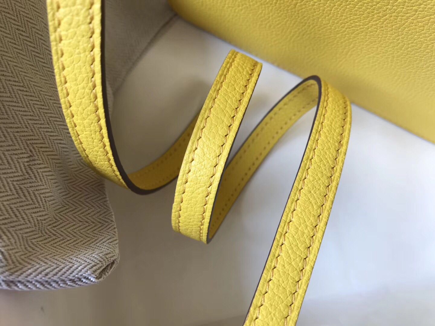 Hermes Mini Sac Roulis 18cm Bag In Yellow Evercolor Calfskin - Image 7