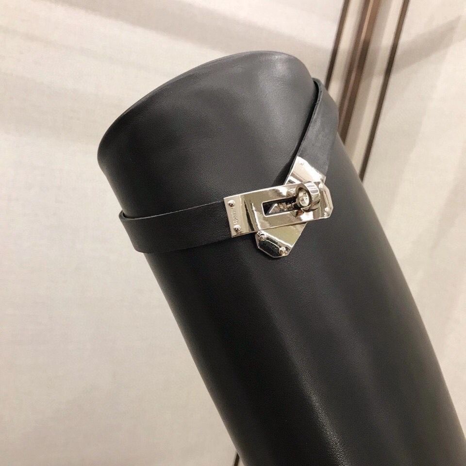 Hermes Jumping Boots In Black Calfskin - Image 9