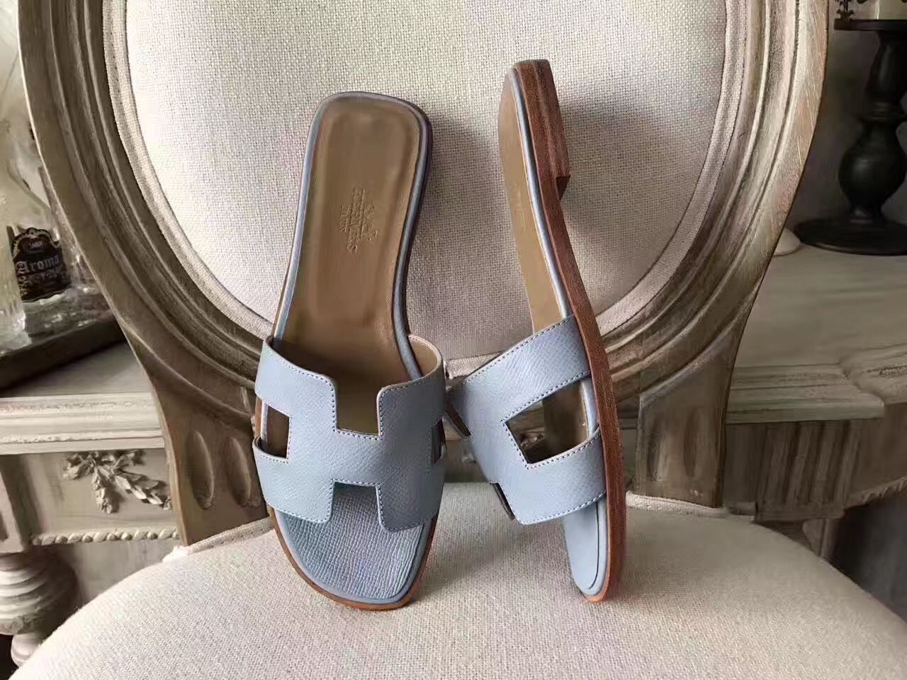 Hermes Oran Sandals In Blue Lin Epsom Leather - Image 3