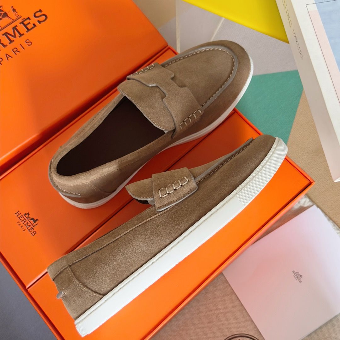 Hermes Men's Job Loafers in Etoupe Suede Calfskin - Image 6