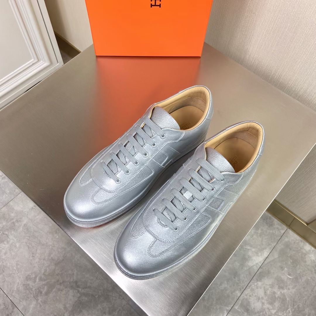 Hermes Boomerang Sneakers In Silver Epsom Leather - Image 4