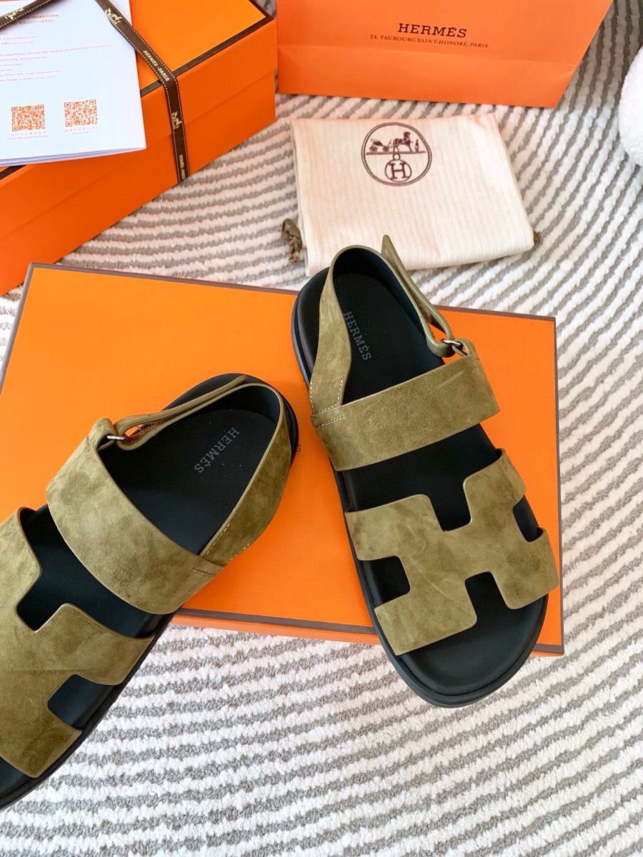 Hermes Men's Genius Sandals In Green Suede Calfskin - Image 7