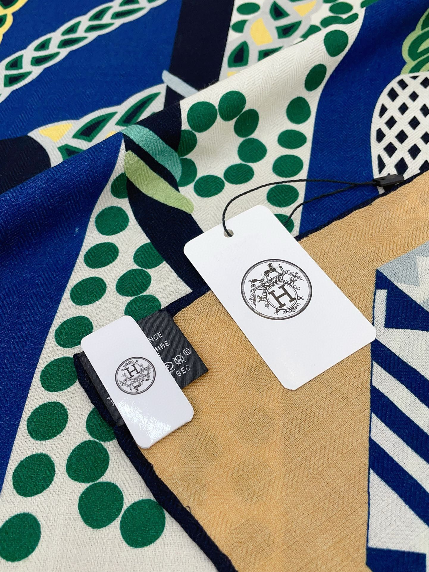 Hermes Multicolore Fantaisie d'Etriers Shawl 140 - Image 8