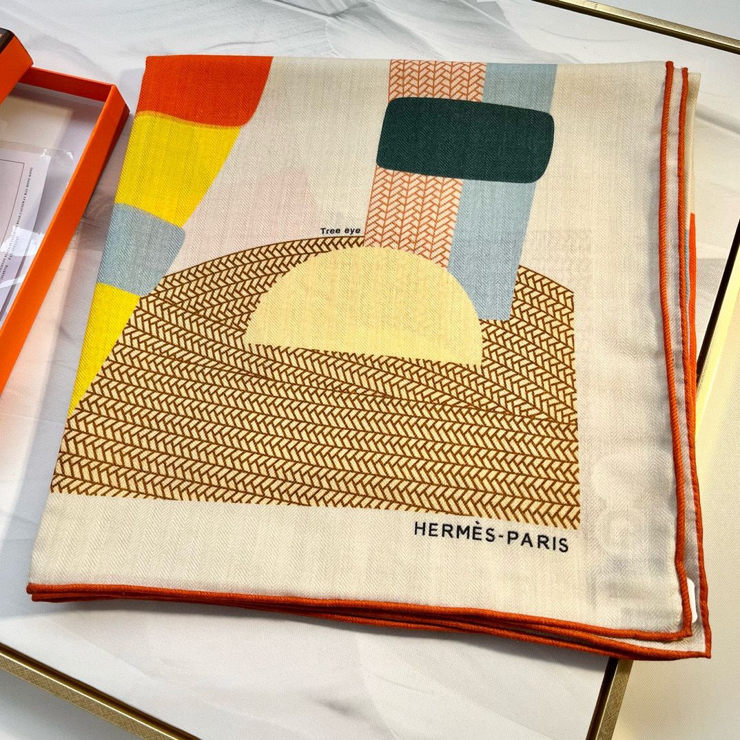 Hermes Beige Mon Premier Galop Shawl 140 - Image 7