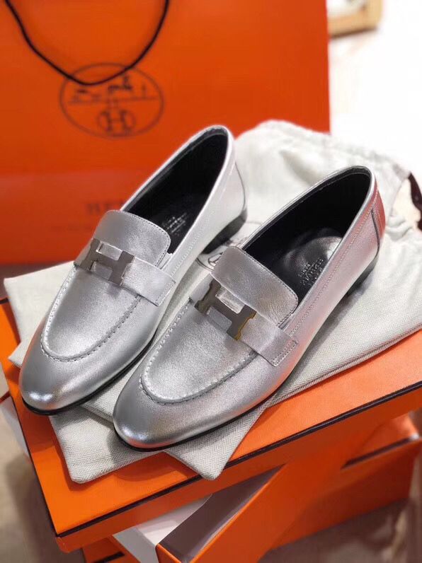 Hermes Paris Loafers In Silver Metallic Goatskin - Image 3
