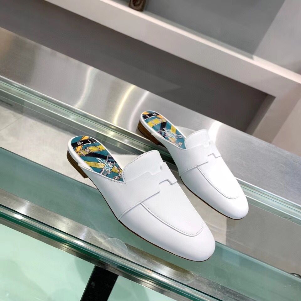 Hermes Catena Mules In White Calfskin - Image 3