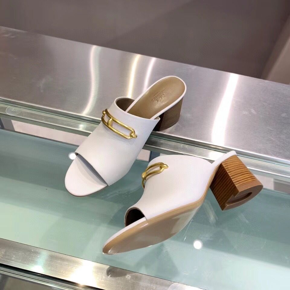Hermes Camilla Mules 60MM In White Calfskin - Image 6