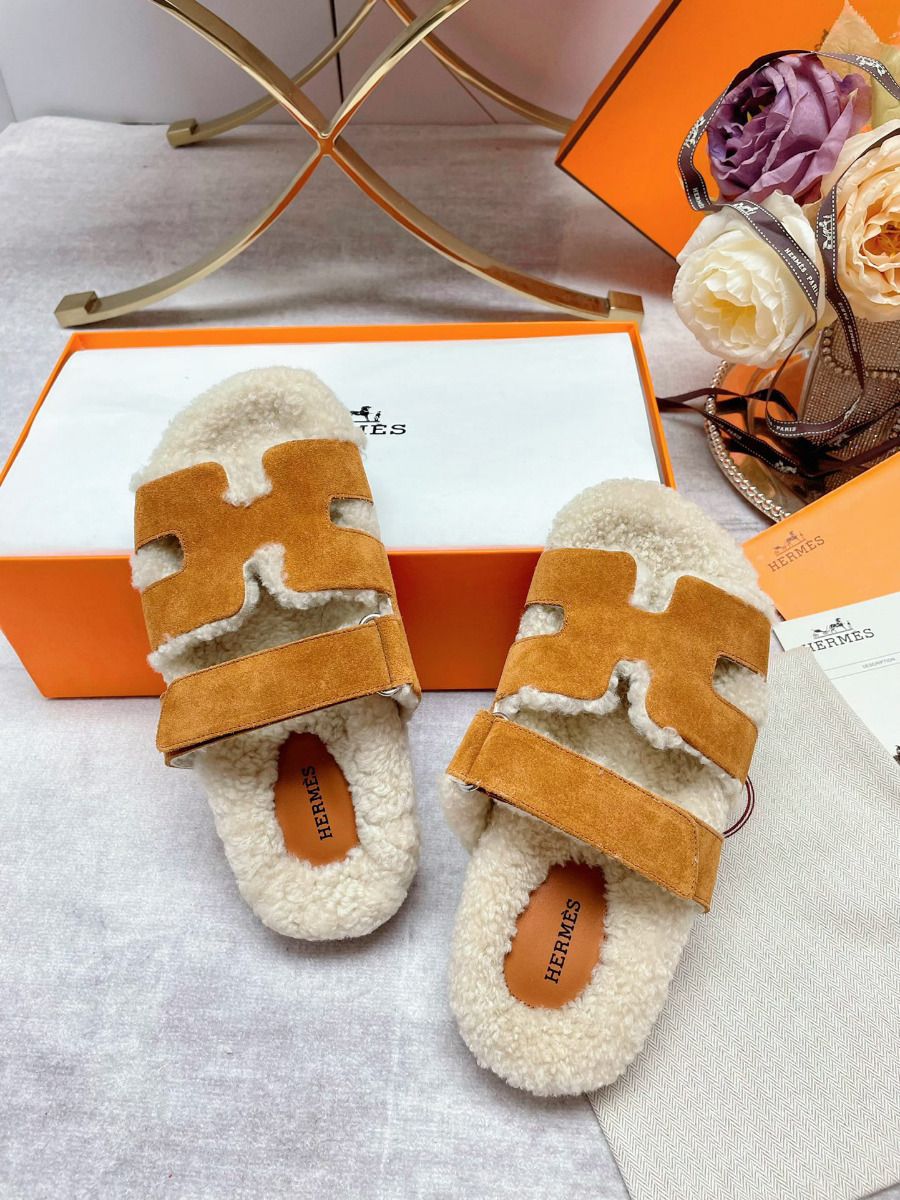 Hermes Women's Chypre Sandals in Tan Suede with Shearling - Image 6