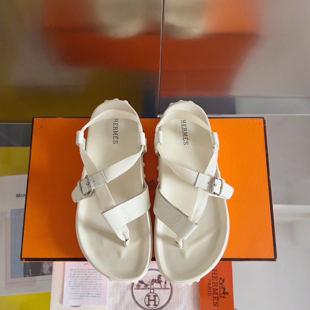 Hermes Inboard Sandals in White Leather and Ribbon - Image 8