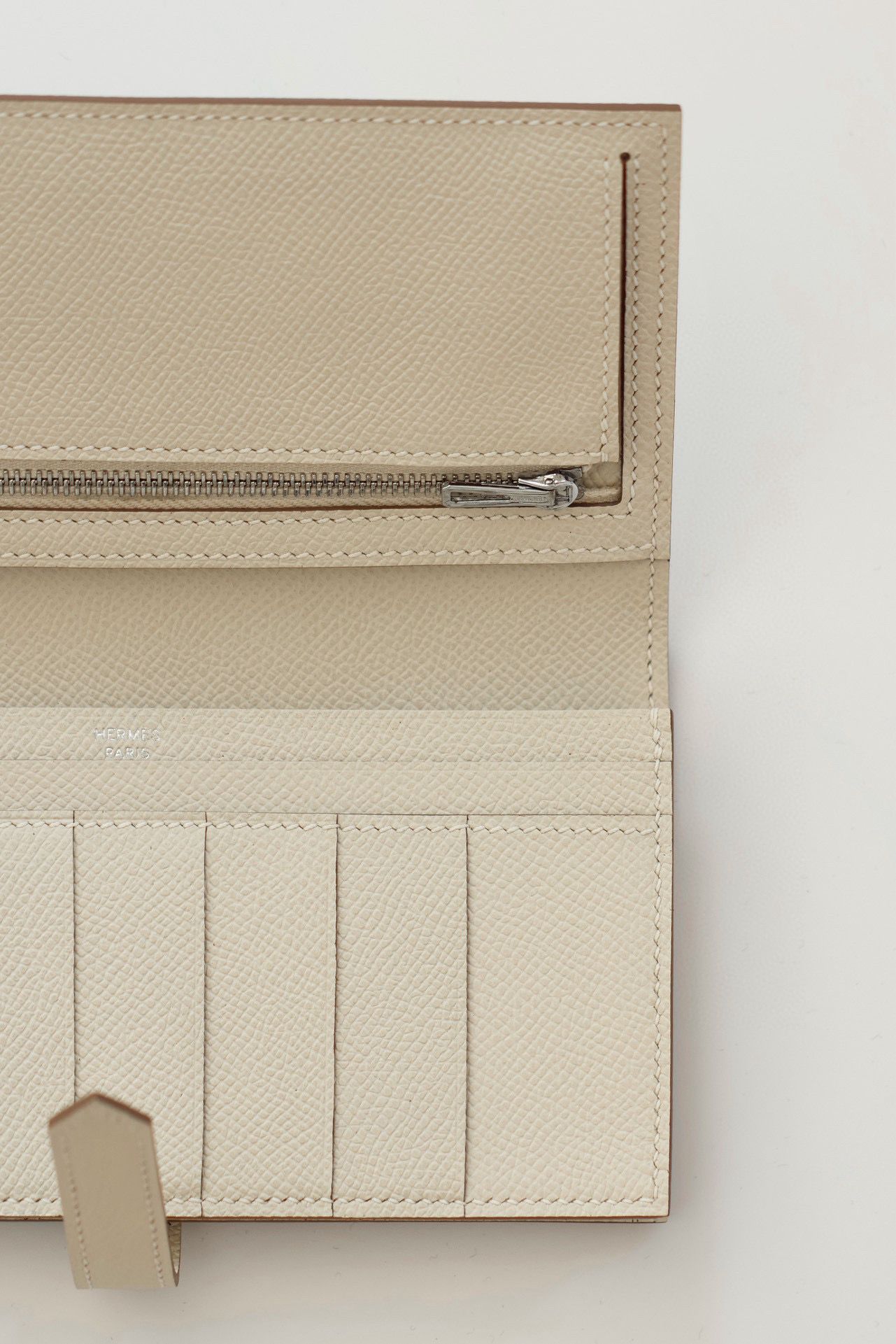 Hermes Bearn Long Handmade Wallet in Craie Epsom Calfskin - Image 7