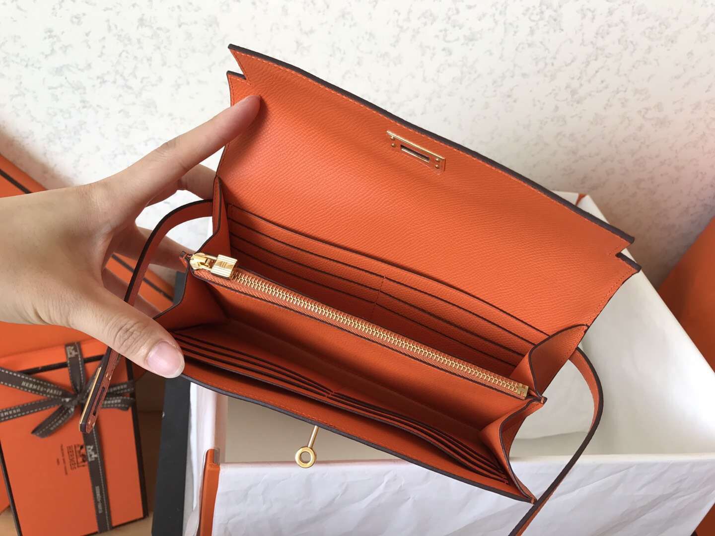Hermes Kelly Classic Long Wallet In Orange Epsom Leather - Image 6