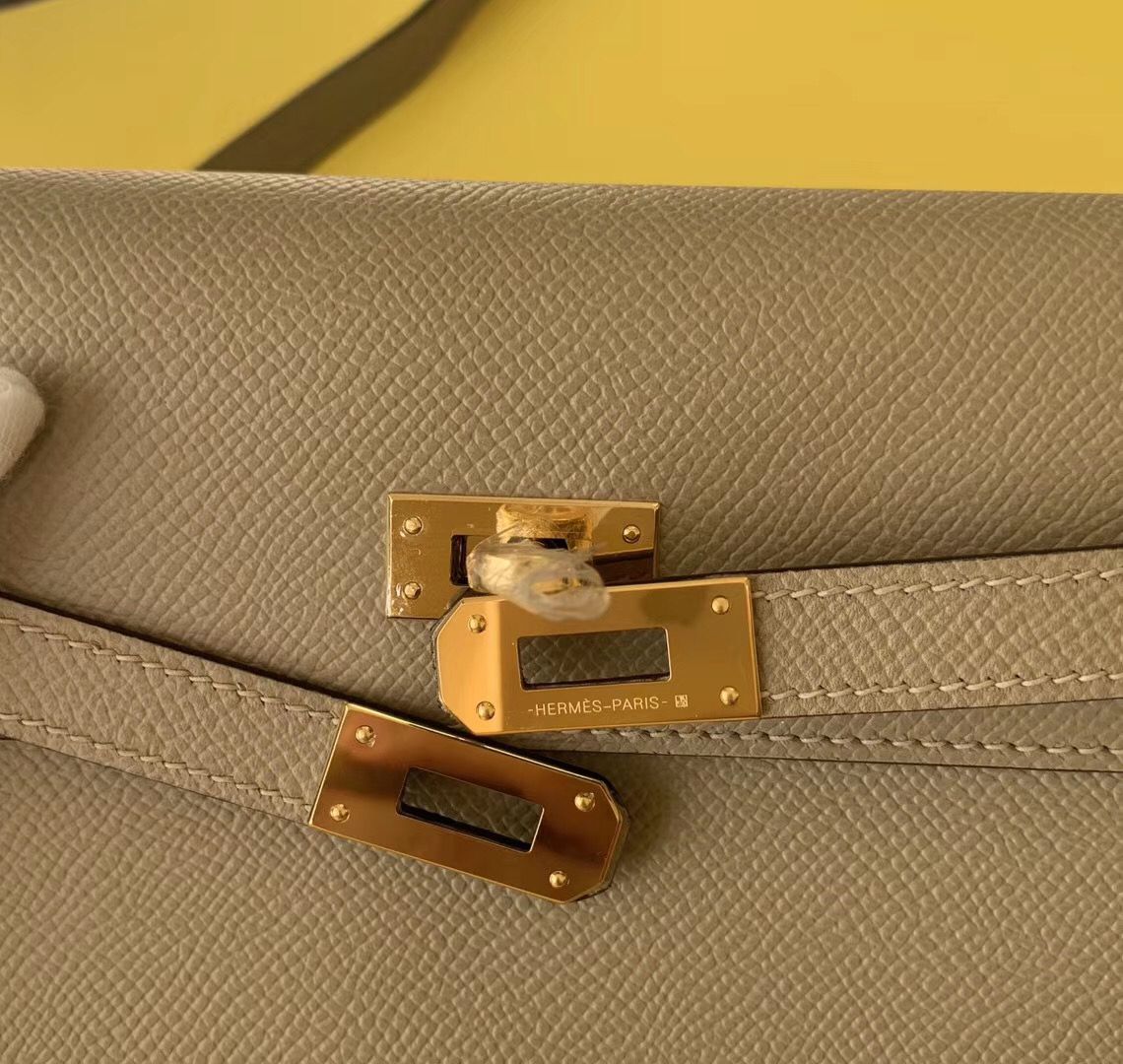 Hermes Kelly Classique To Go Wallet In Tourterelle Epsom Calfskin - Image 5