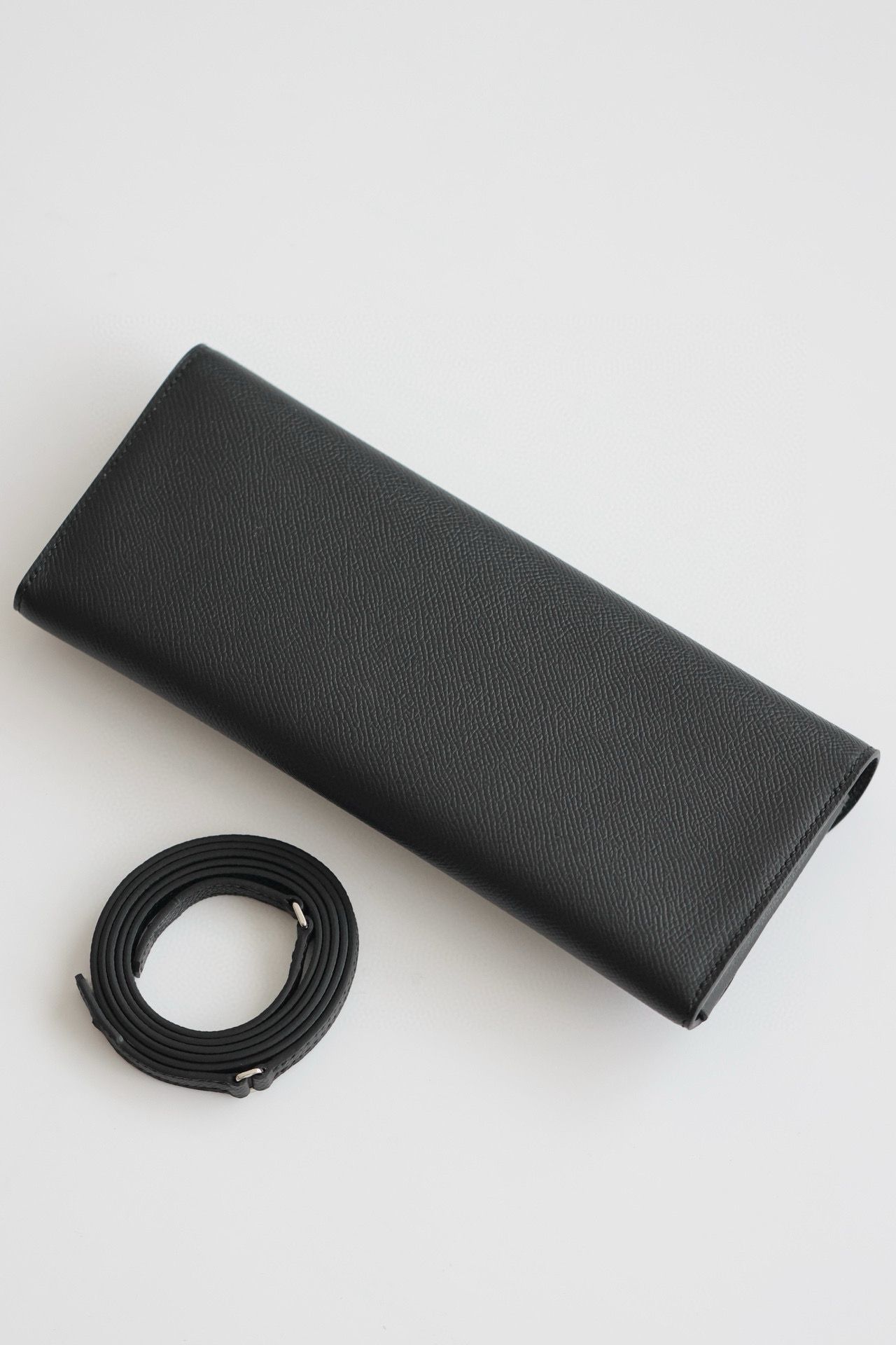 Hermes Maillon To Go Wallet in Black Epsom Calfskin - Image 10